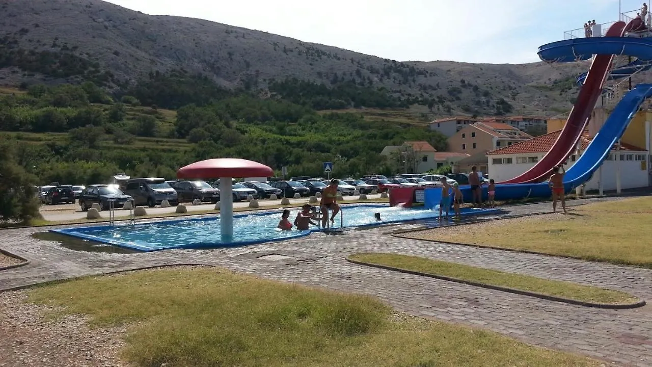 Apartments Ena Pag Town 0*,  Kroatië